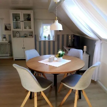 Achterdeck - Alte Schmiede Neugarmssiel Schillig