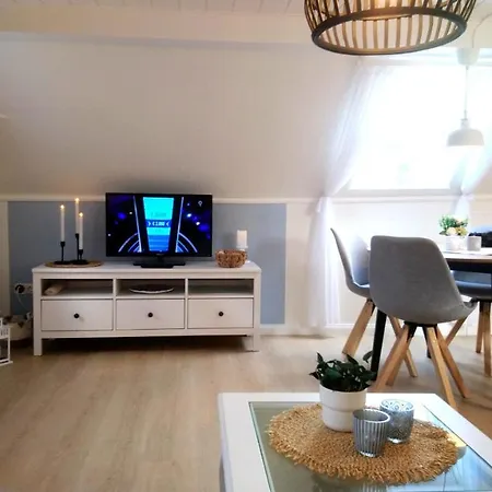 Achterdeck - Alte Schmiede Neugarmssiel Appartement